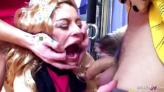 Slim Mature Mom Seduce to Threesome DP Sex by 2 Young Boys